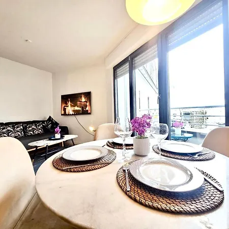 Stylish 1br With Parking And Outdoor Spaces Λουξεμβούργο