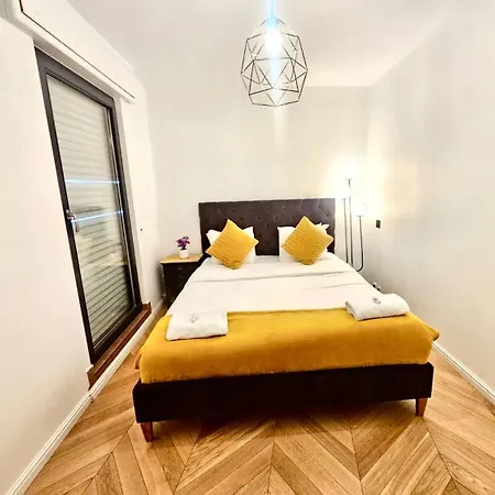 Stylish 1br With Parking And Outdoor Spaces 公寓